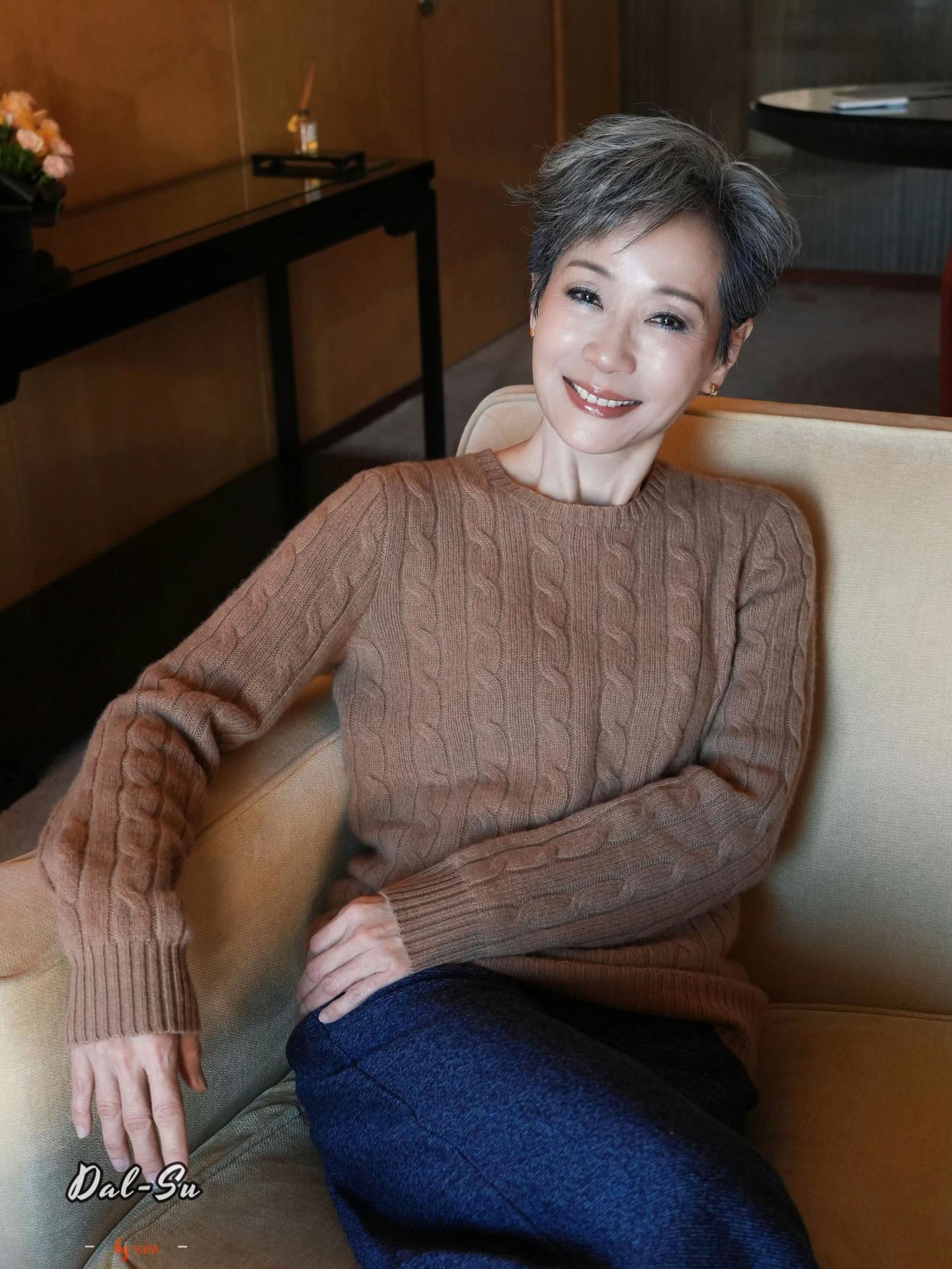 叶童:从金像影后到“浪姐”舞台,61岁再启人生新篇 - 知乎