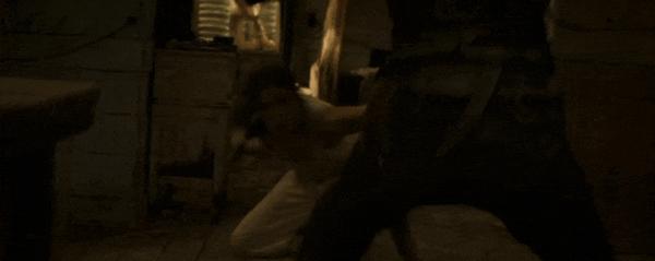 R级动作片《悬崖绝壁》，爽就完了！