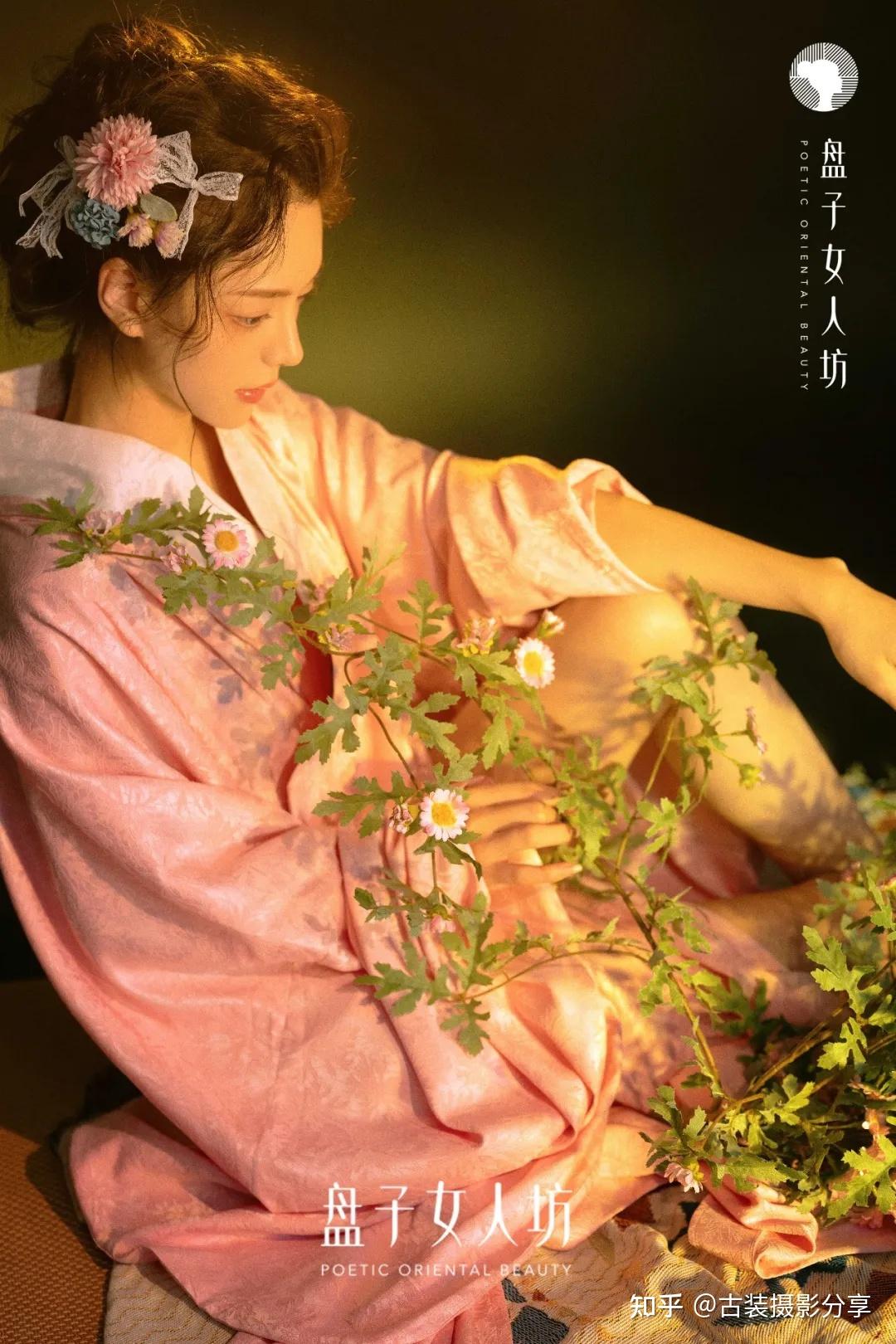 盘子女人坊2021新品|秋日感爆棚!花与少女 总能让人怦然心动