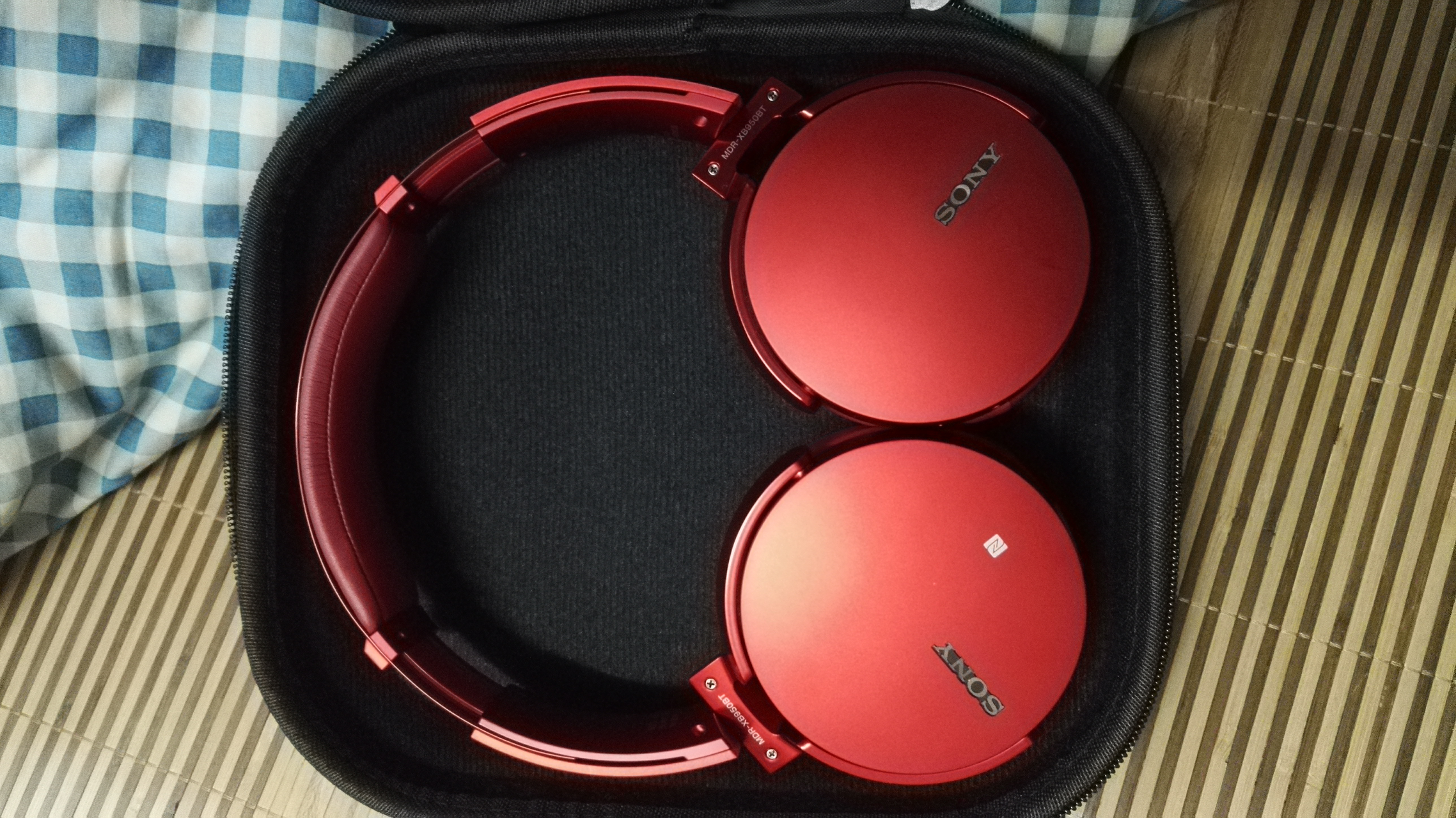 sony xb950bt 和Fiil vox 你选哪个? - 索尼 (Sony