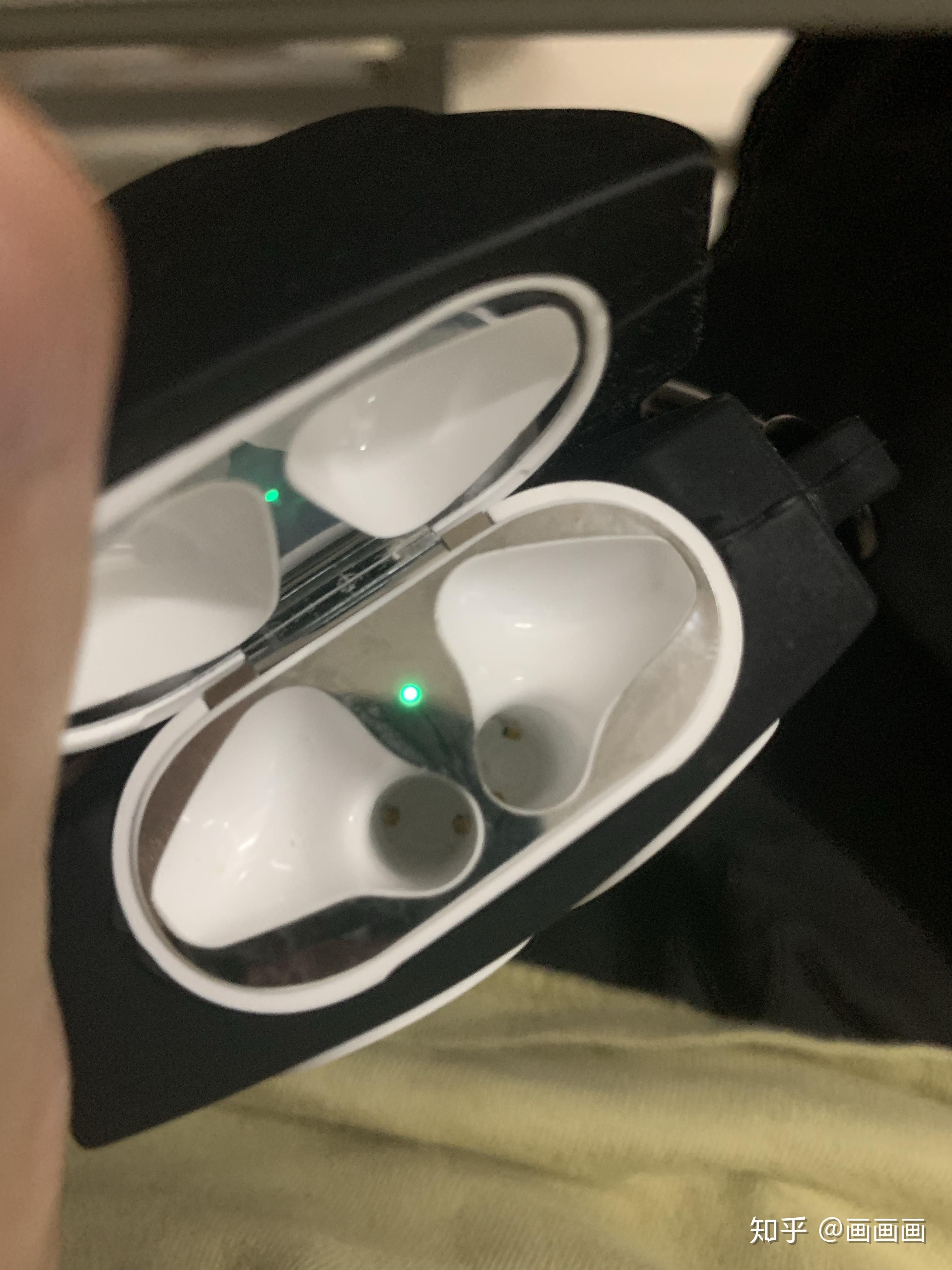 能照几张airpodspro充电盒的照片吗