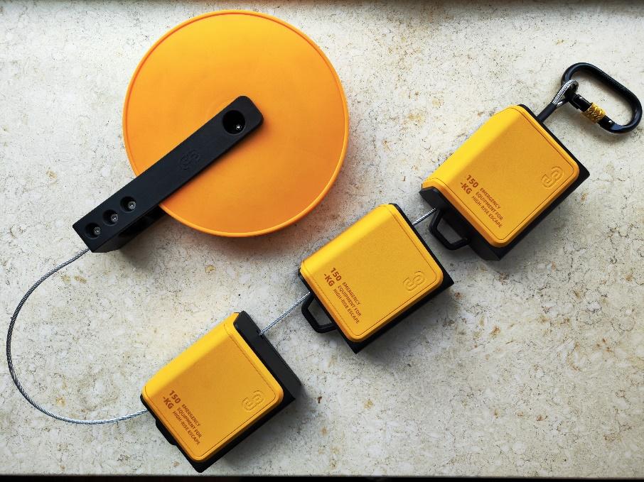 高层火灾逃生自救神器3s高空逃生缓降器专业的家用逃生缓降器能在火灾