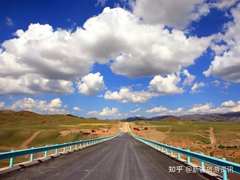 另一条从吐乌大高速公路出发走g216线,全长近700公里,需用时近8个小时