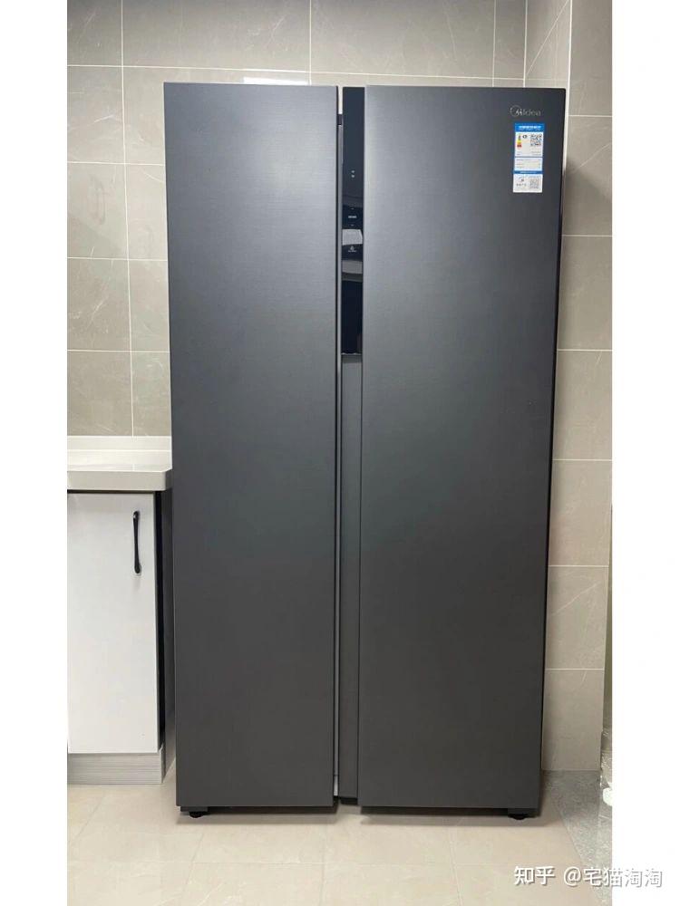 bcd-478wspzm(e)十字对开门 莫兰迪灰尺寸:1775*833*668高深宽bcd-400