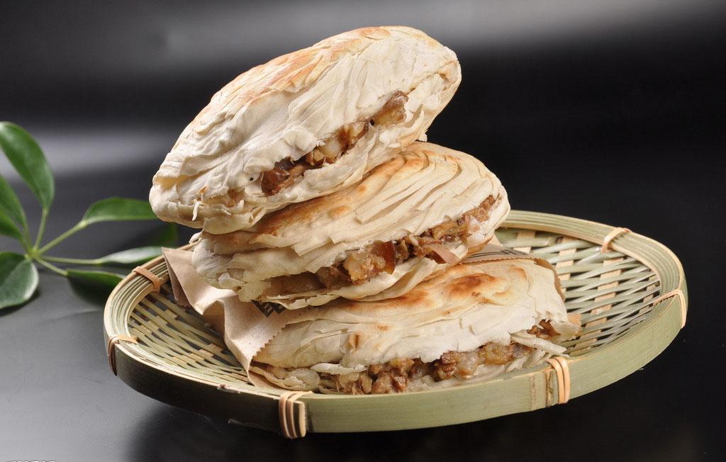 特色的老潼关肉夹馍