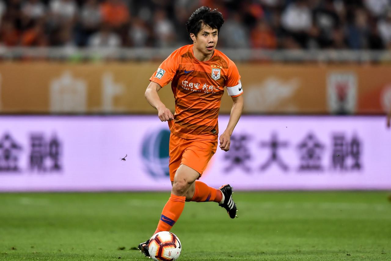 超人物丨蒿俊闵十年传橙游子归家