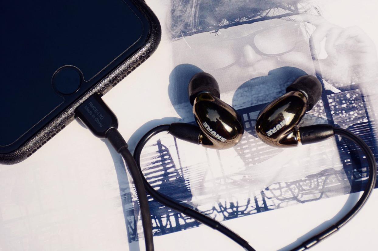 动铁耳机中的四单元王者舒尔se846评测