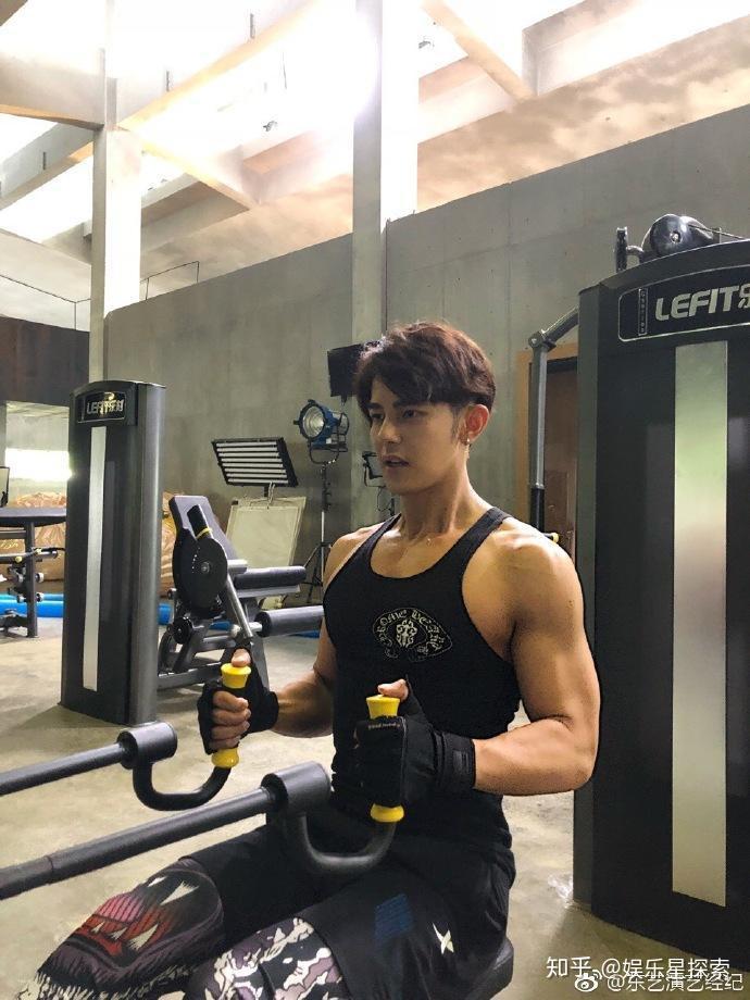 健身男神汪东城手把手教你拥有神仙身材