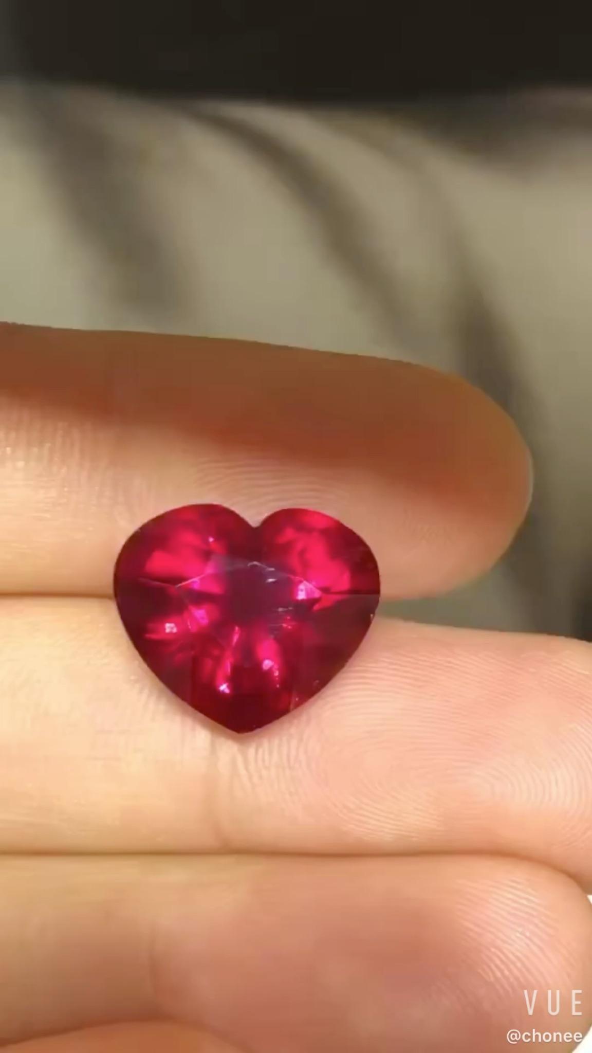 4.28克拉天然粉红碧玺裸石