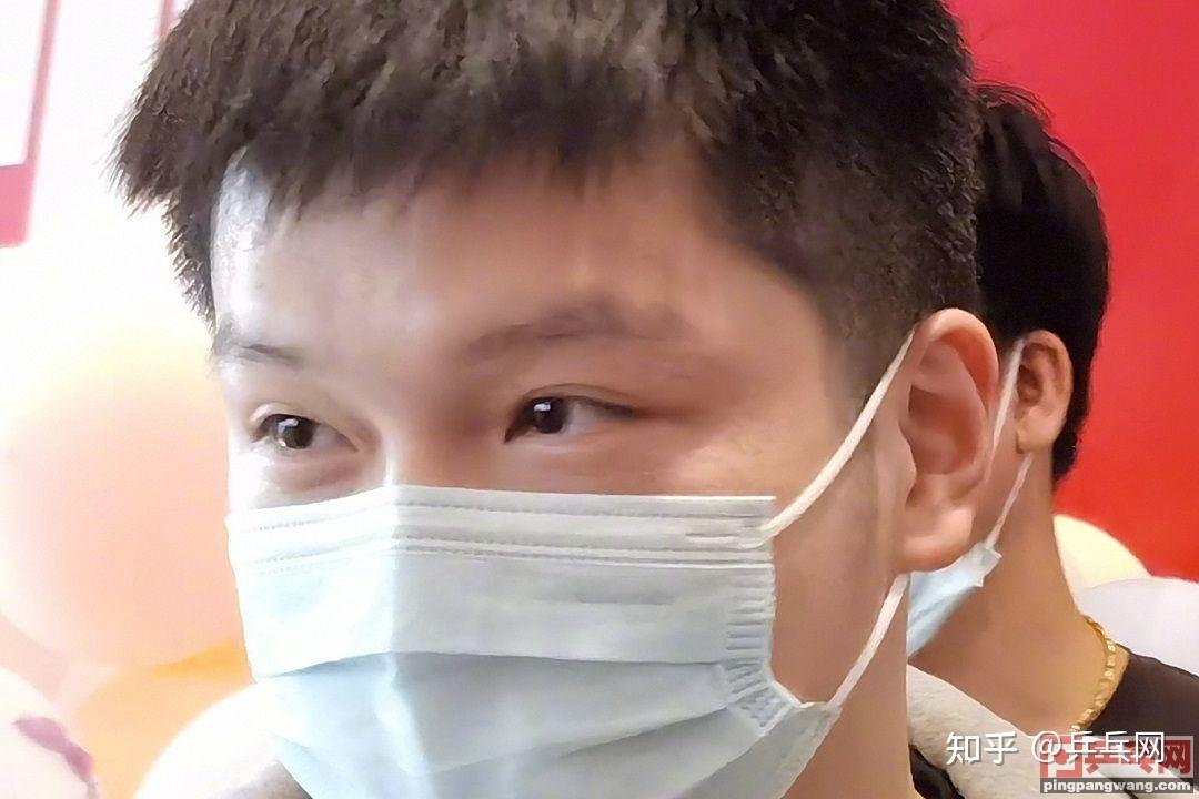 去美国打世乒赛,樊振东陈梦登车,马龙王添艺等陪练同出行 - 知乎