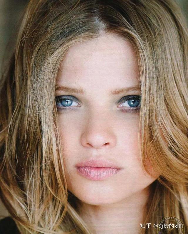 让海上钢琴师差点下船的女人梅兰尼蒂埃里