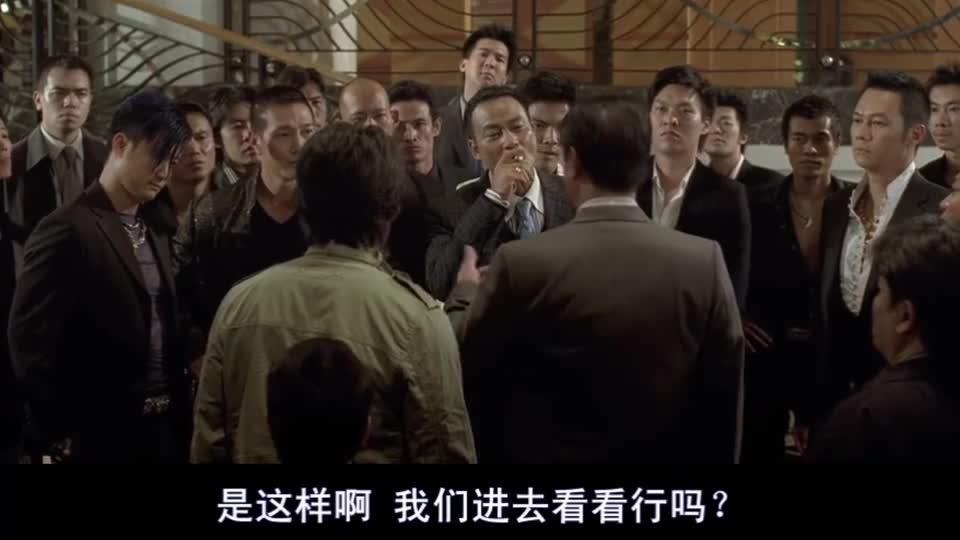 夺帅吴京一头蓝发太帅一人单挑对方一个帮派