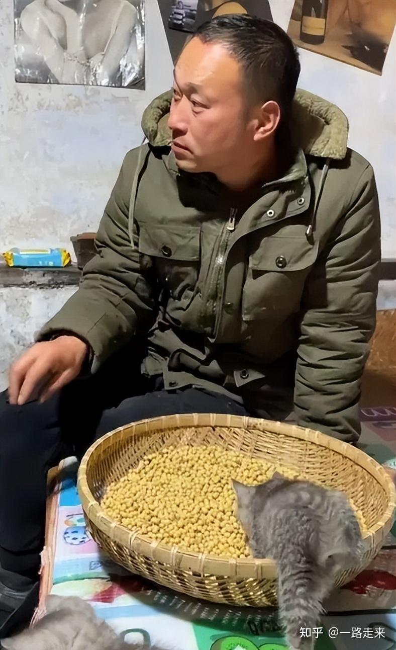 网红圈的人走茶凉,在"张同学"身上体现得淋漓尽致,他犯了大忌 - 知乎