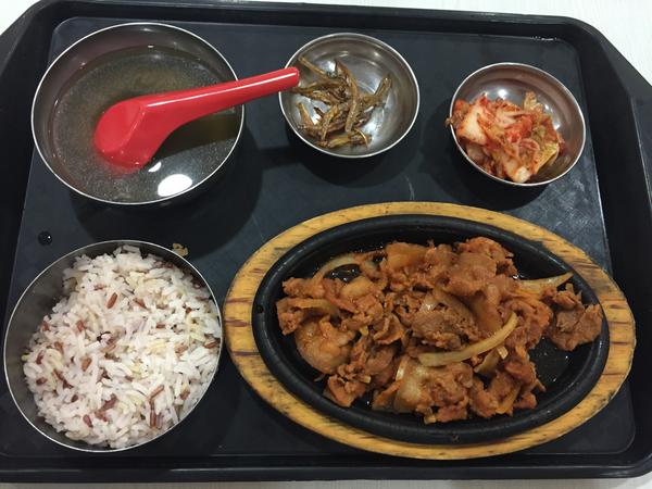 新加坡国立大学nus食堂