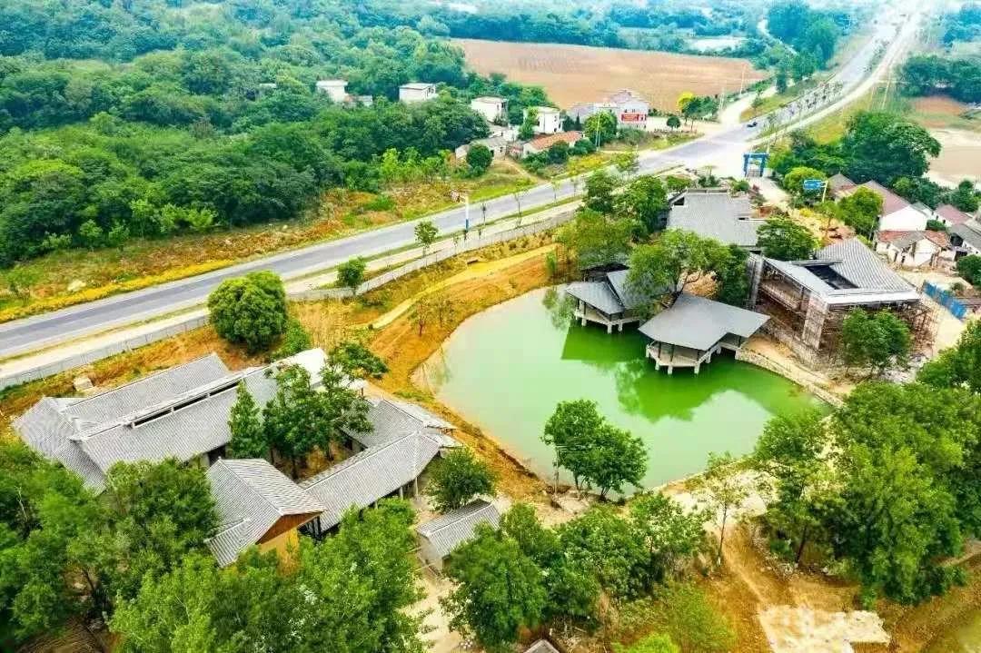 通知黄麓镇中国厵村于2021年春节前试运营