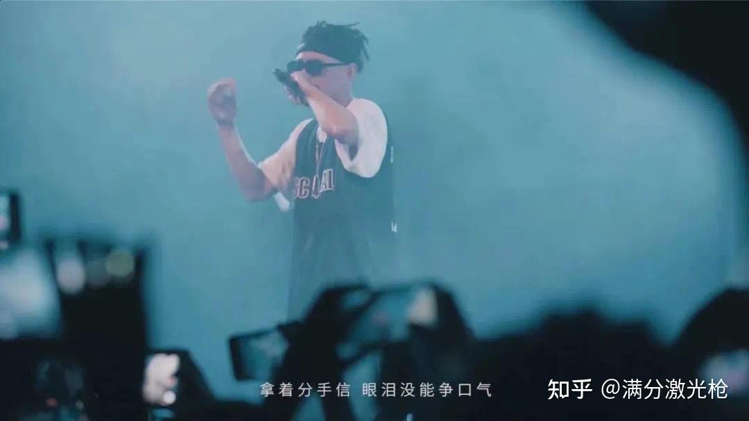 花爸妈钱去蹦迪的留学生,最爱听刘聪的《经济舱》 - 知乎