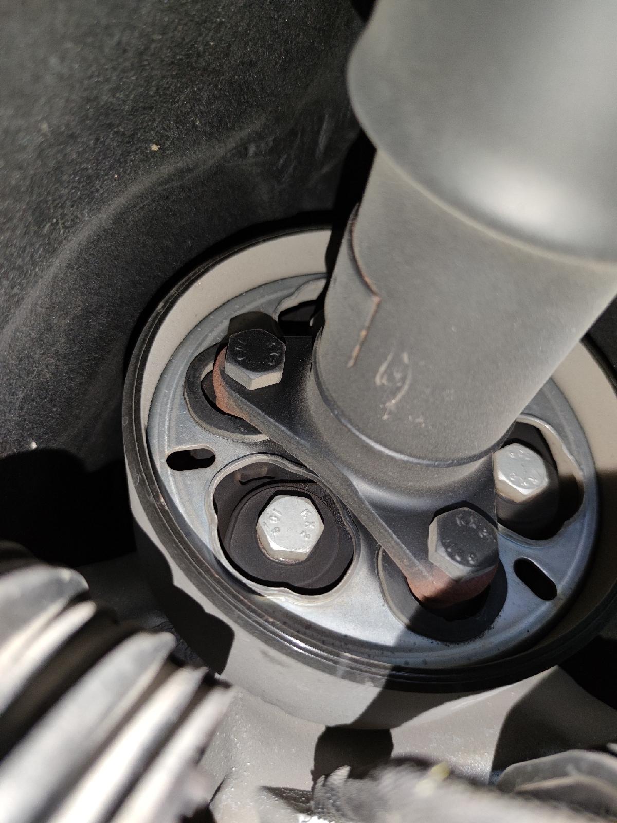 5系丐中丐报价28万的宝马520才1万多公里买主当场笑了