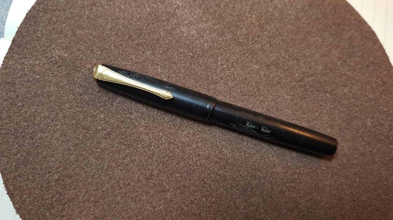 一支古董百乐钢笔14k金笔2号尖小型笔书写顺滑重点是杆帽上的刻画十分