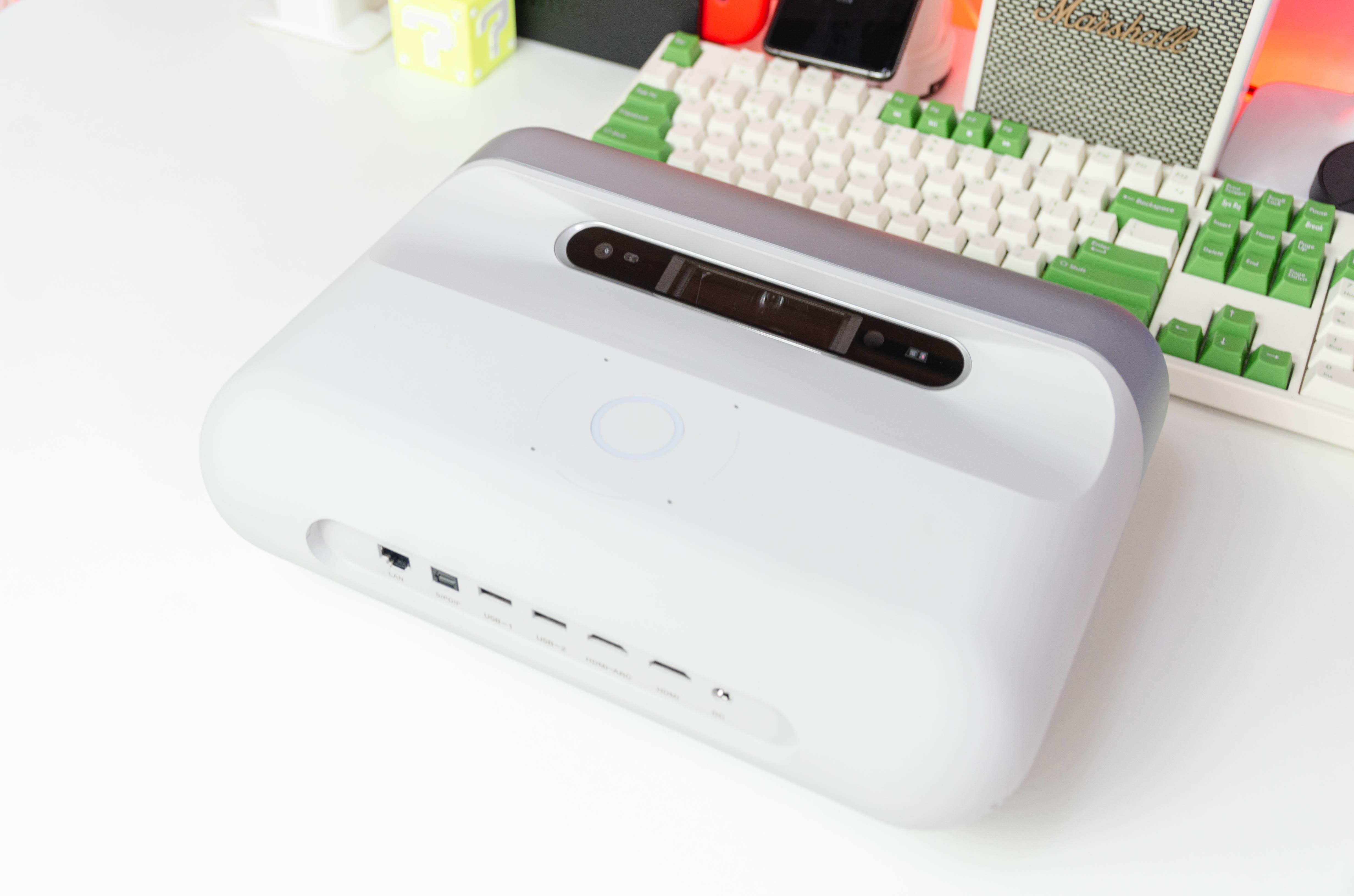 小空间投出大画面坚果智慧墙o1超近距投影体验