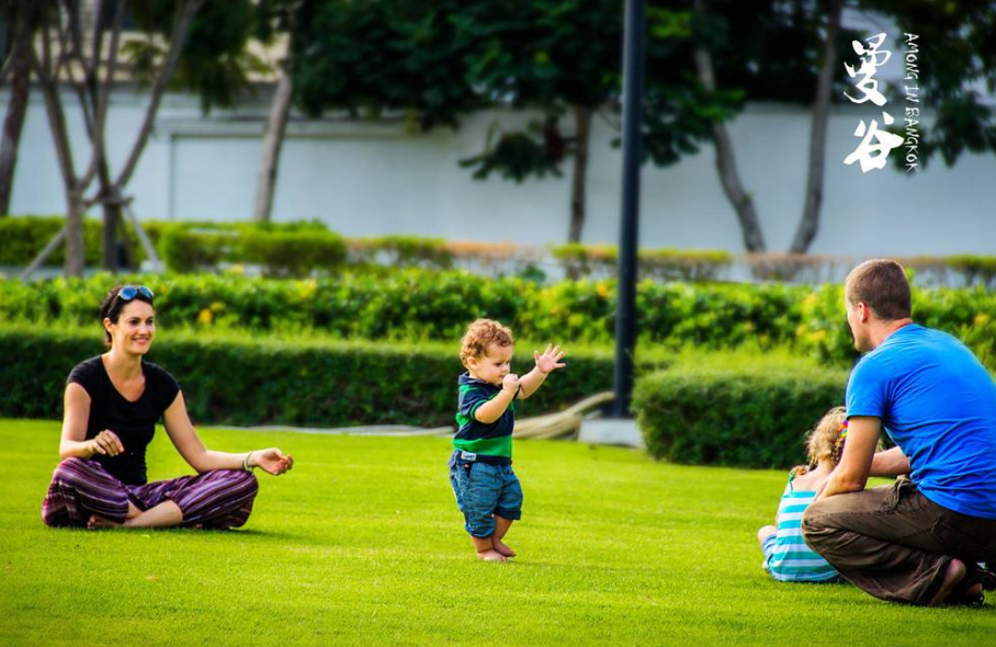 英国幼儿园的孩子都做些什么