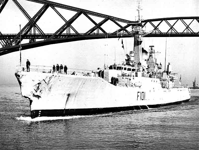 yarmouth (f101)1976年5月6日,冰島海岸警衛隊巡邏艦提爾號(icgv