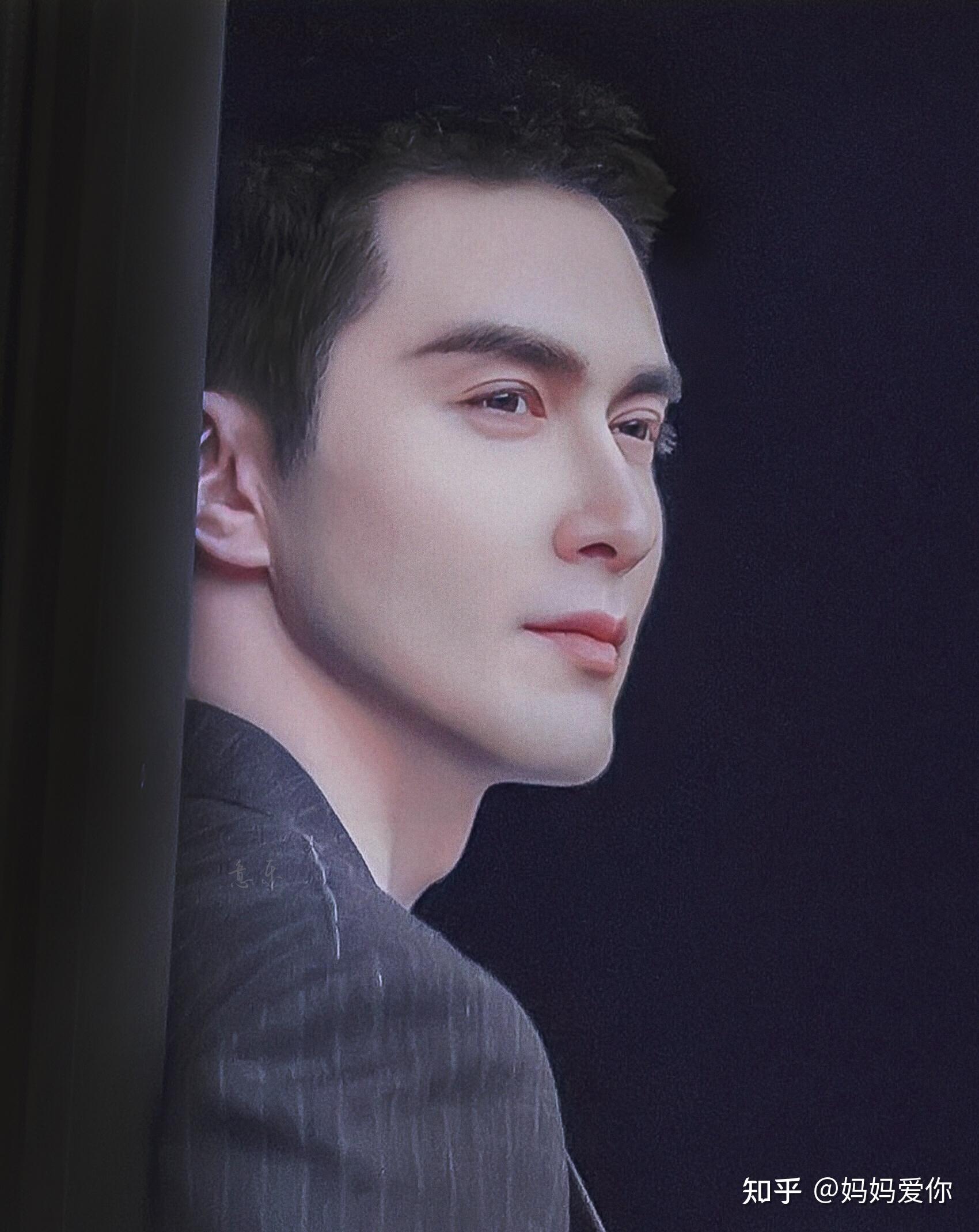 中外演艺圈哪些男演员最适合演斯文败类型的角色