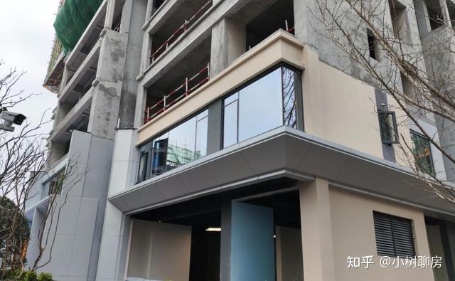 渝北知名烂尾楼变网红大盘地价仅为周边一半揭秘幕后神秘老板