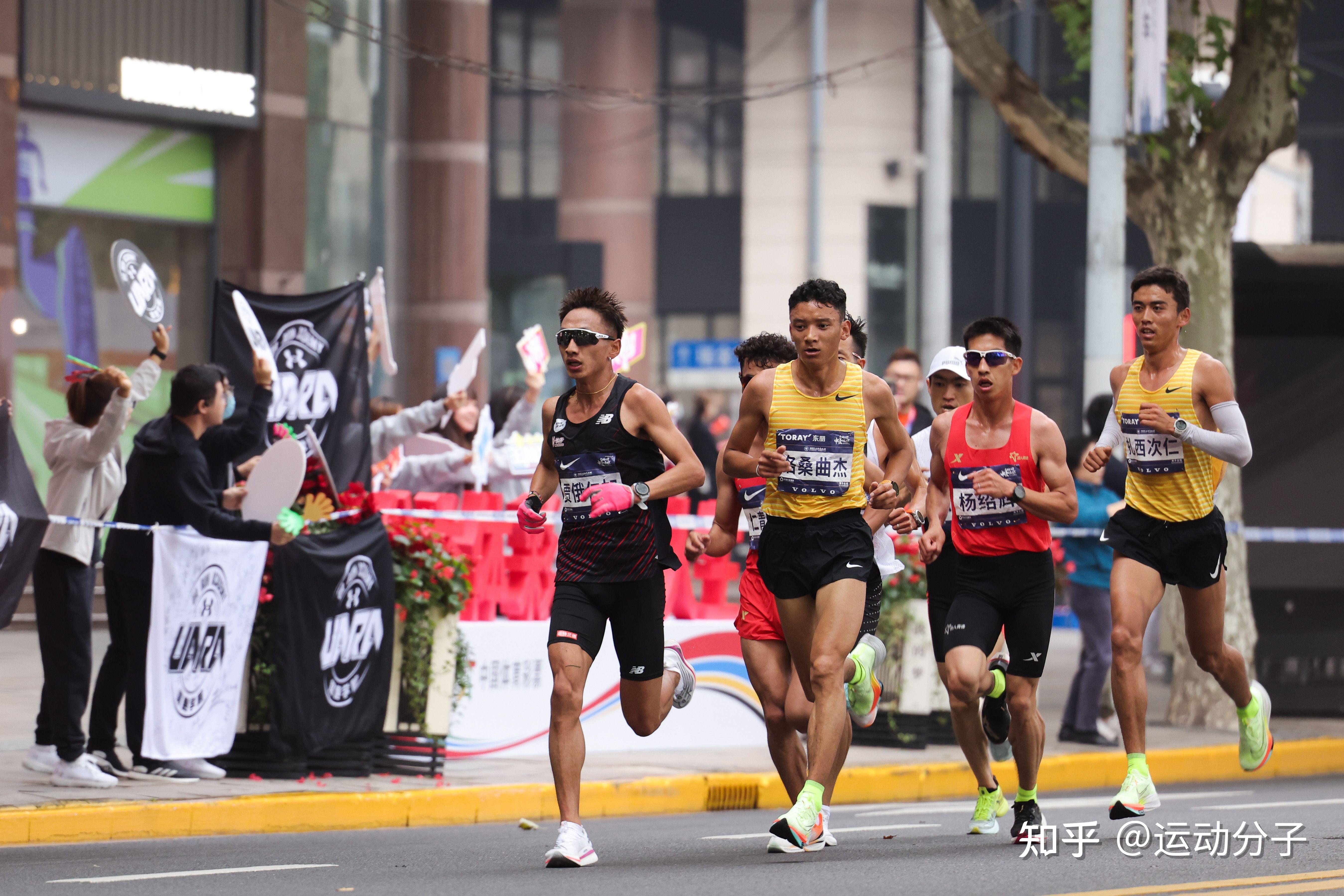 深度解析NEW BALANCE顶级碳板竞速鞋,SC Elite v3的中底设计理念 | 肉身评测 - 知乎