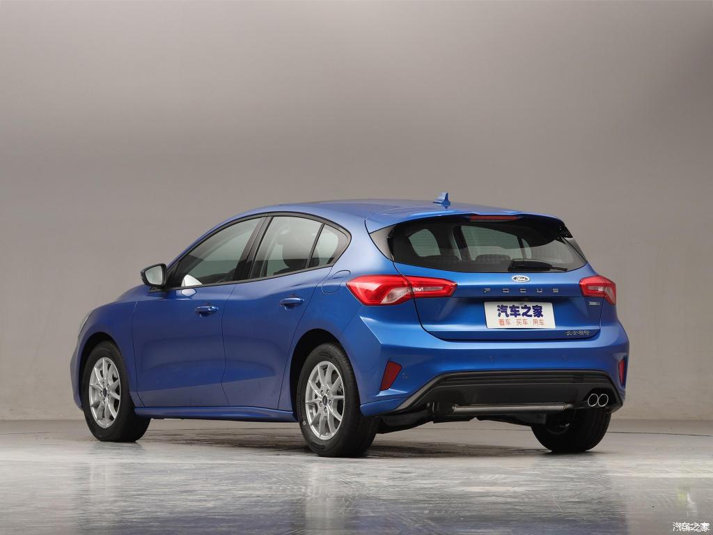 10881508万2020款福特福克斯最高现金优惠15万元