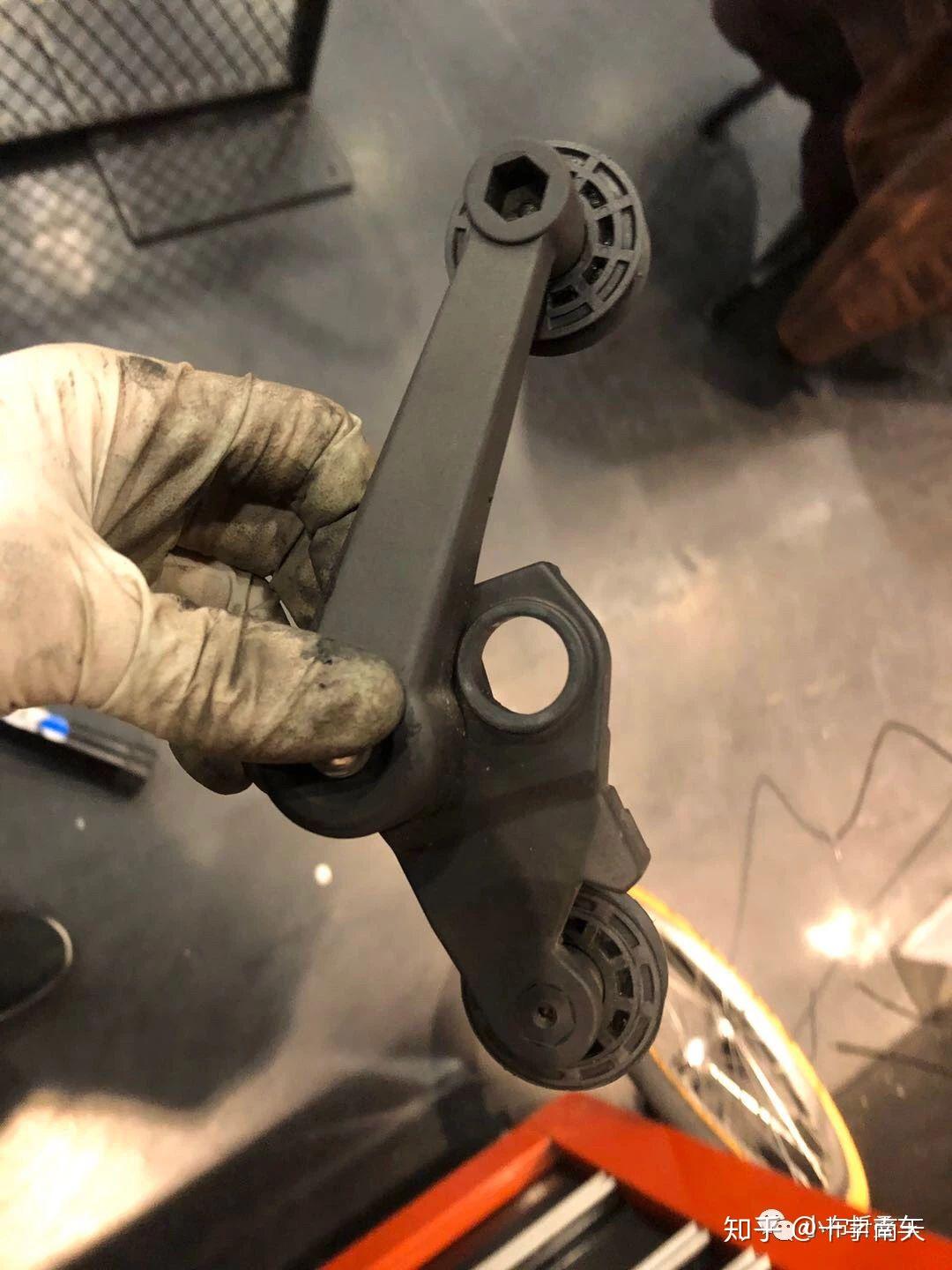 张力器 20个o环 2个后轮 155个前轮 95个102目链条含快拆扣 406个有关