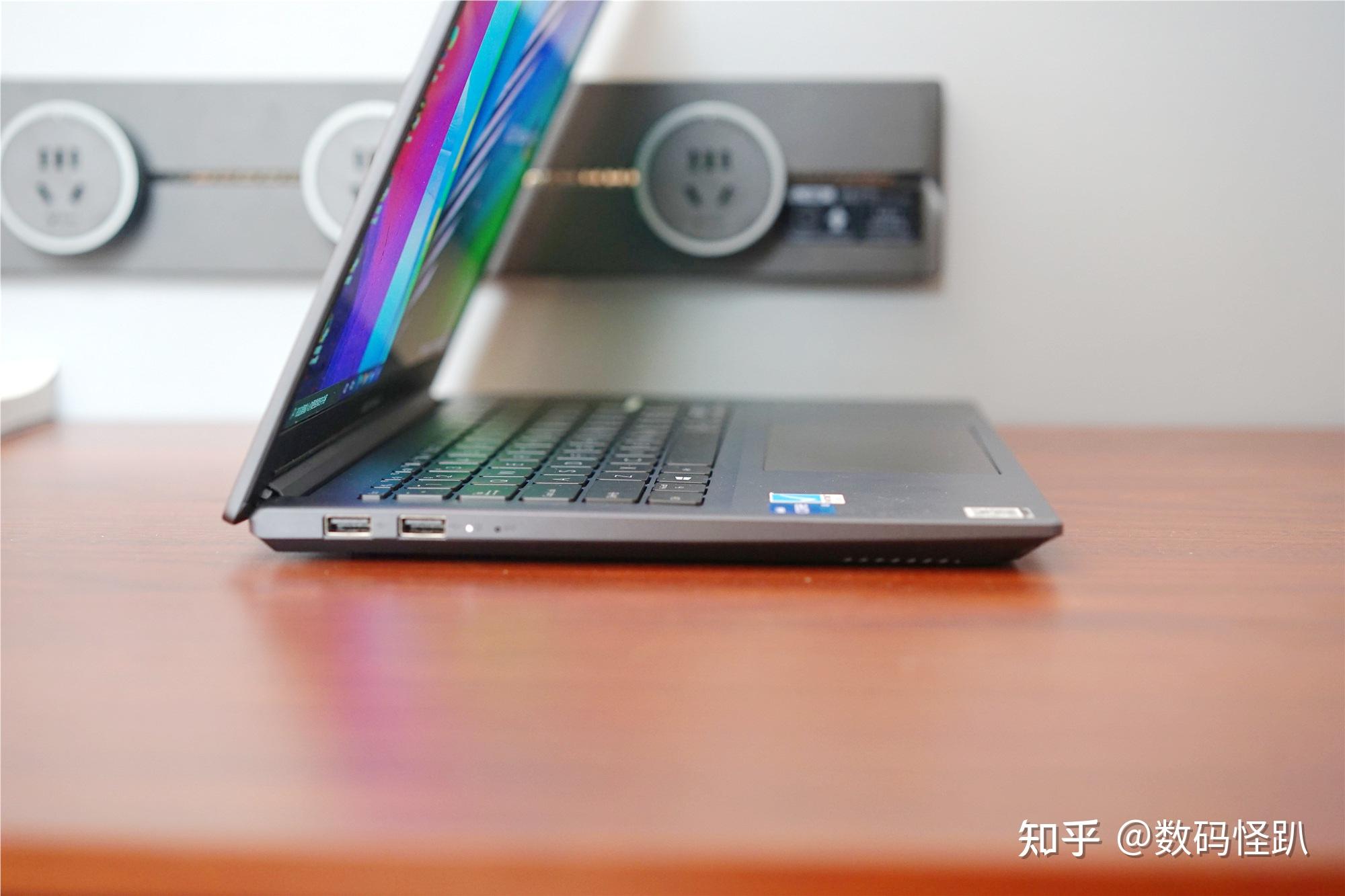 oled屏加持硬件和价格都足够硬核的华硕无畏pro14酷睿版体验