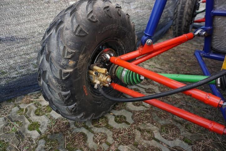 baja2016观赛小记之三三连杆后悬架的车车