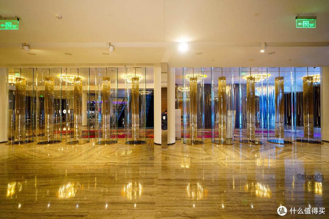 一家夜店居然做到了全上海服务最佳万豪会员的年终奖上海外滩w酒店