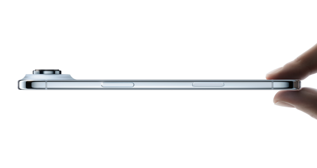 iPhone Air 历史新低,5499你选17还是Air?