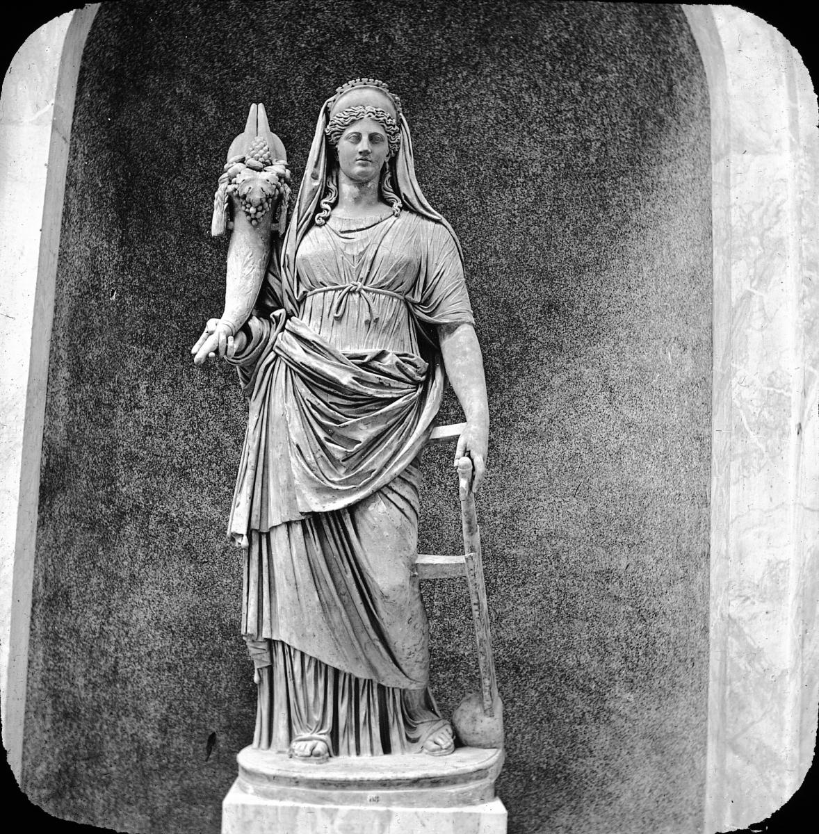 雅典娜古希腊女神雕象 库存图片. 图片 包括有 奥地利, 城市, 上帝, 著名, 欧洲, 金子, 地标, 离子 - 61658907