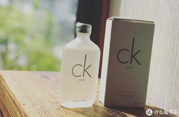 男人是否需要喷香水 适合新手的十大男香 知乎