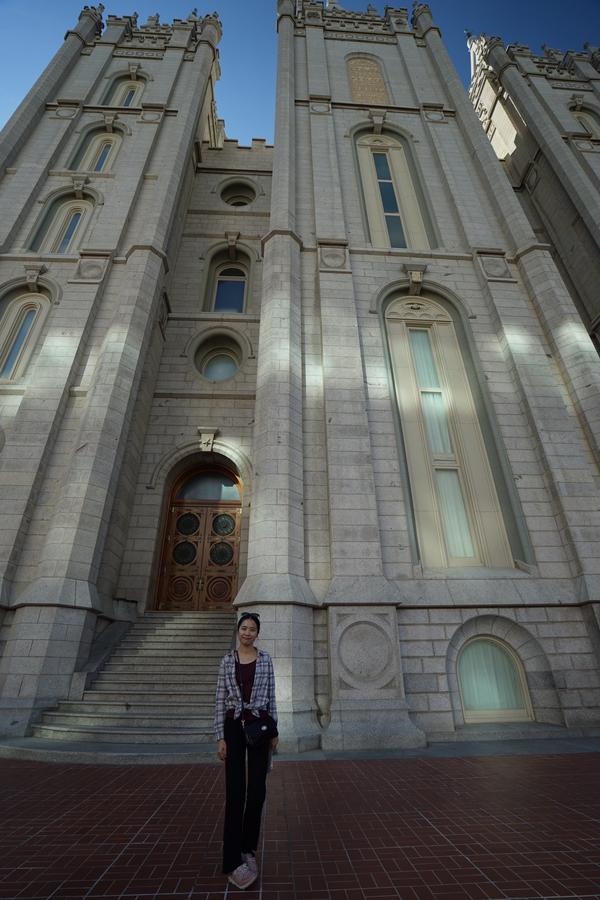 這一次和一位臺灣女生 sister zhang (摩門教徒會用 sister 或 elder