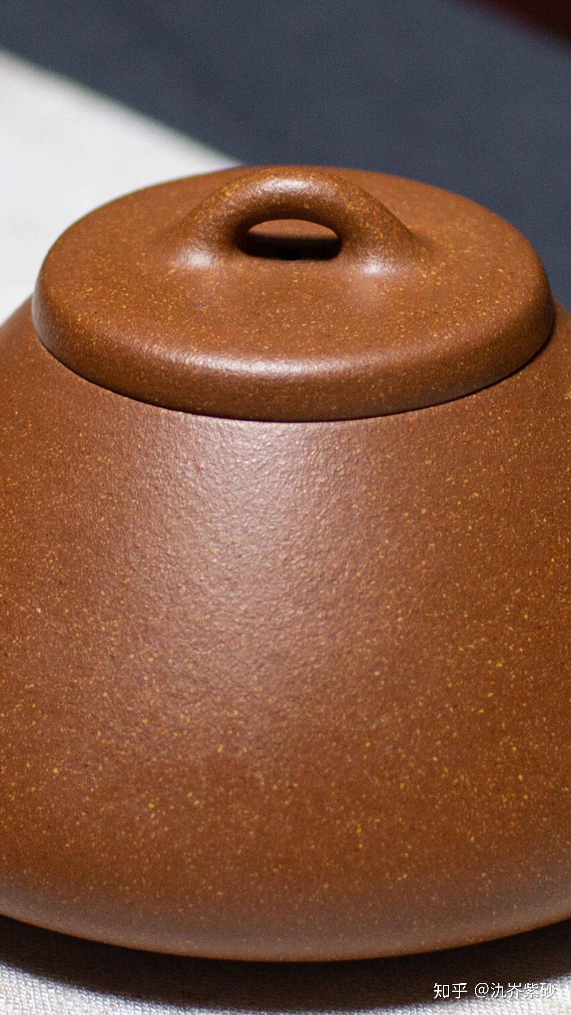 紫砂壶泥料解析:你可曾遇到过,捧着《宜兴紫砂矿料》书,向你讲解紫砂