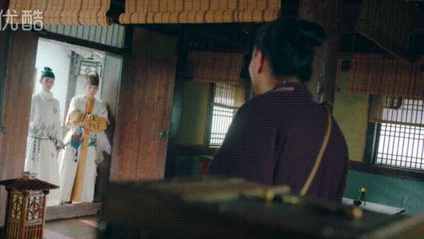 等了2年多就给我看这个？求求你们，别再狗尾续貂了！