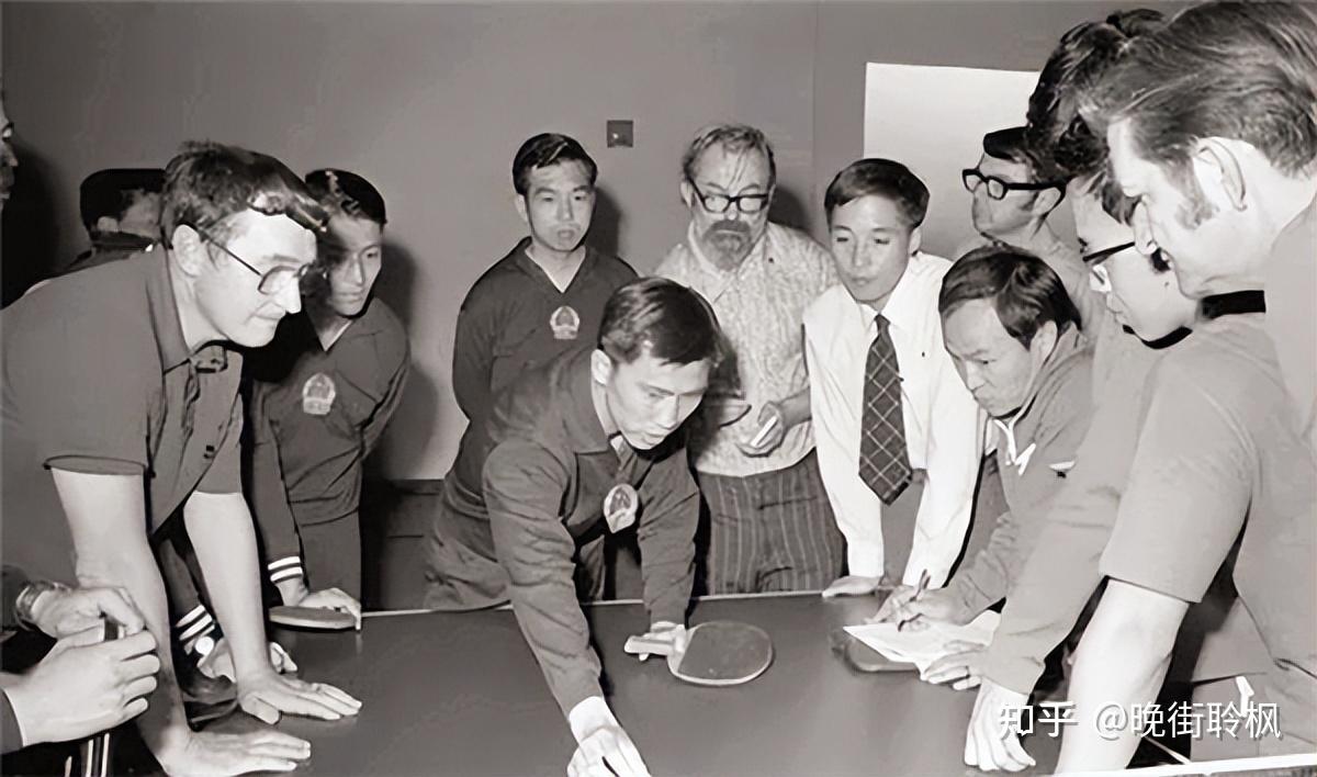 回顾世界冠军庄则栋1976年受牵连入狱4年墓碑引世界瞩目