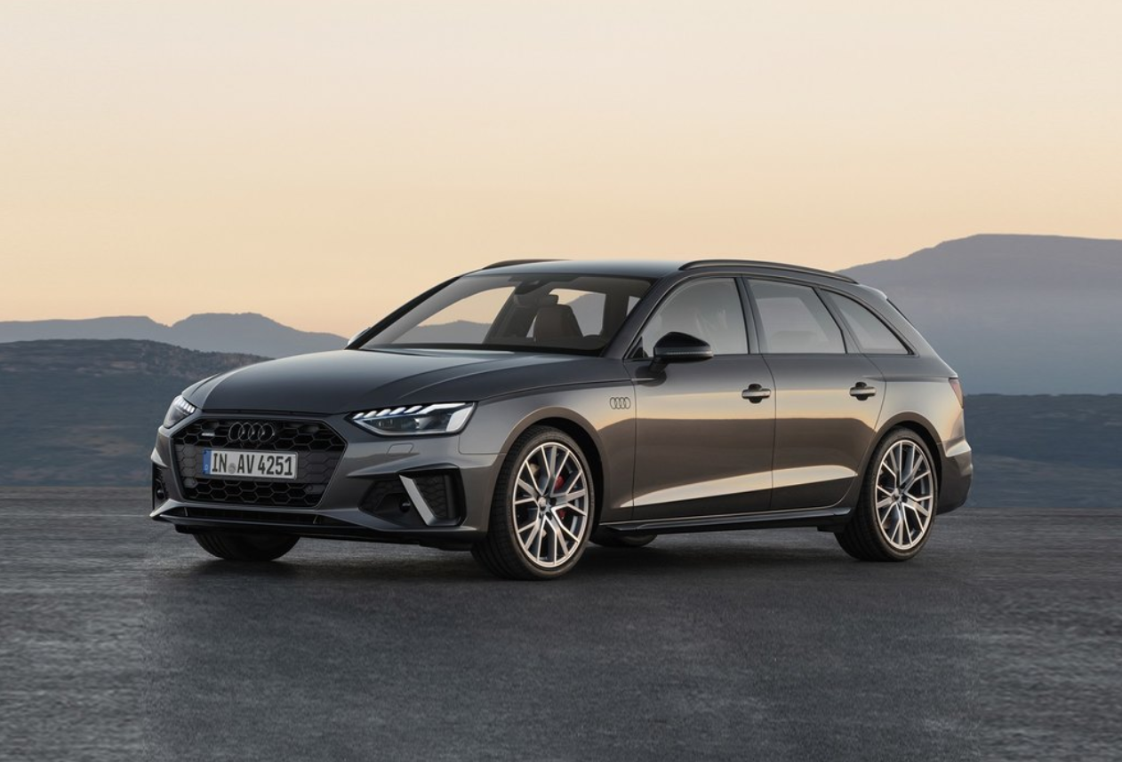 奥迪a4旅行车家族预售价约355万起提供双外观风格