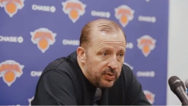 从锡伯杜执教风格看纽约尼克斯战术纪律与球员执行力的塑造