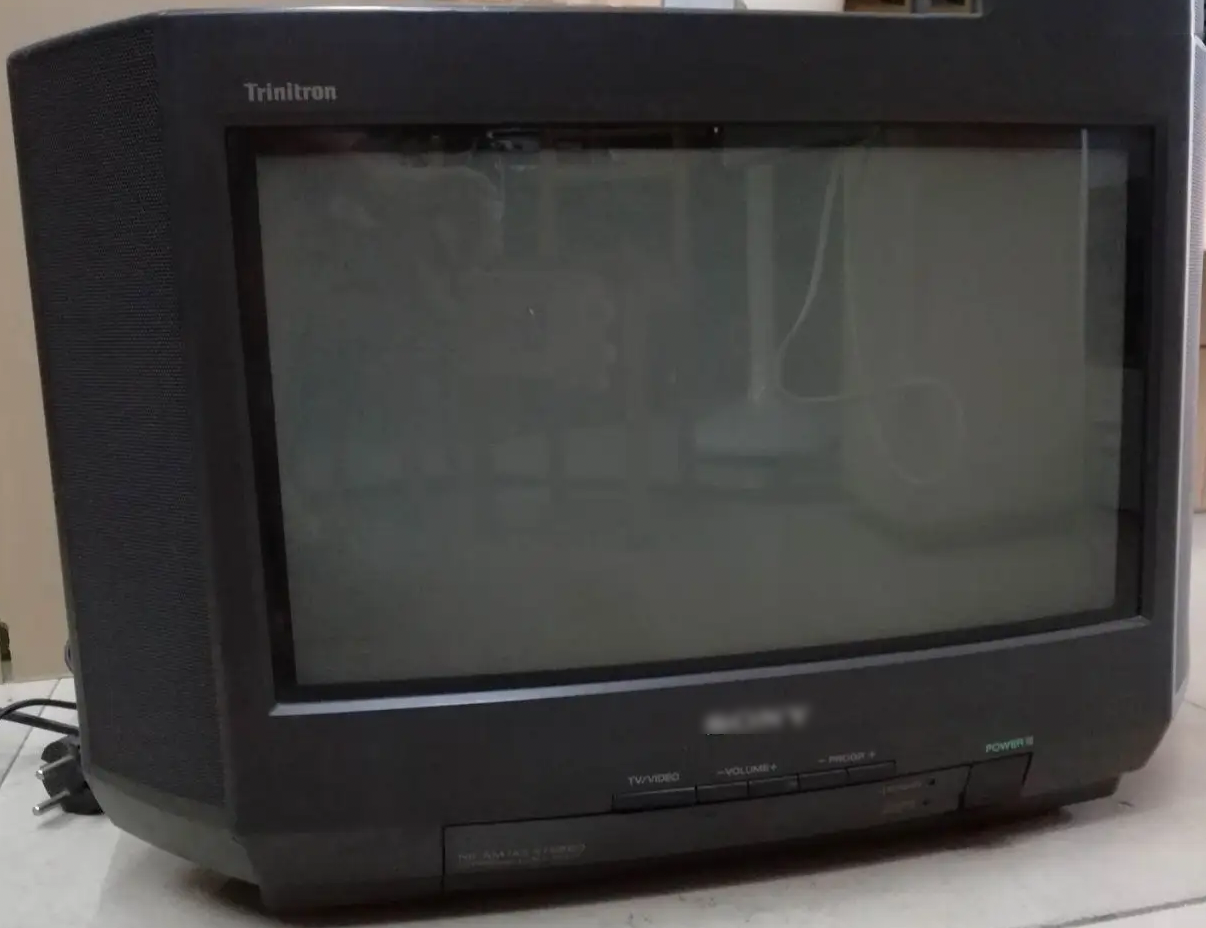 大屏激光电视如何选?峰米c2,海信75l9d对比结果告诉你 - 知乎