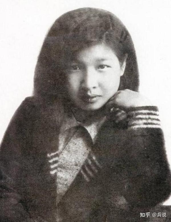 四野少见女将，名列“井冈山三美女”，央求主席特批上前线 - 知乎