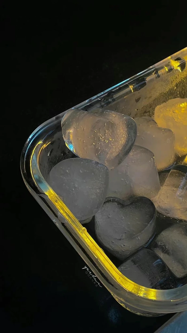 来一组高清无水印的ins风格壁纸 - 知乎