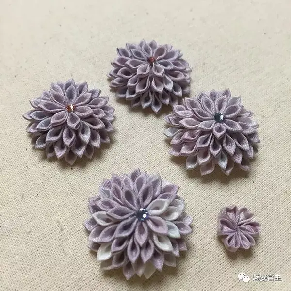 Diy细工之微型和风花饰品 生活中佩戴最合适不过了 知乎