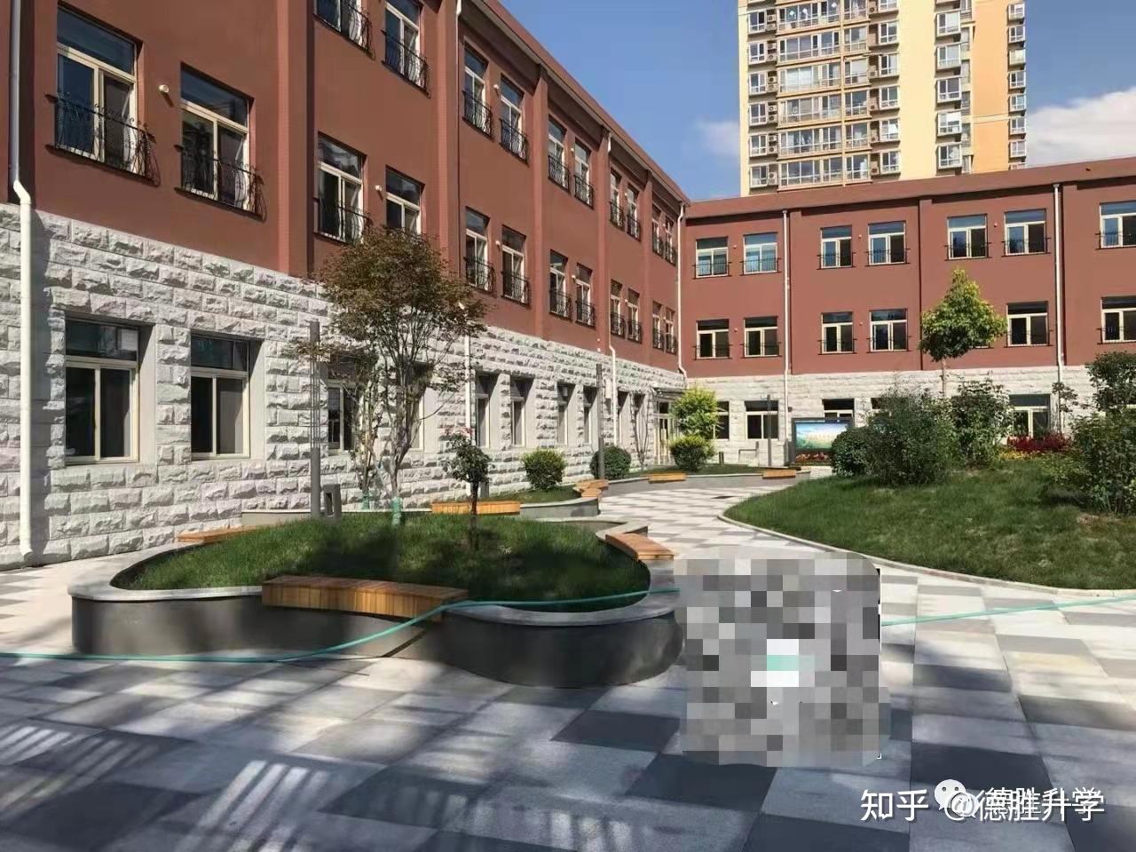 德胜中学开学前实景图