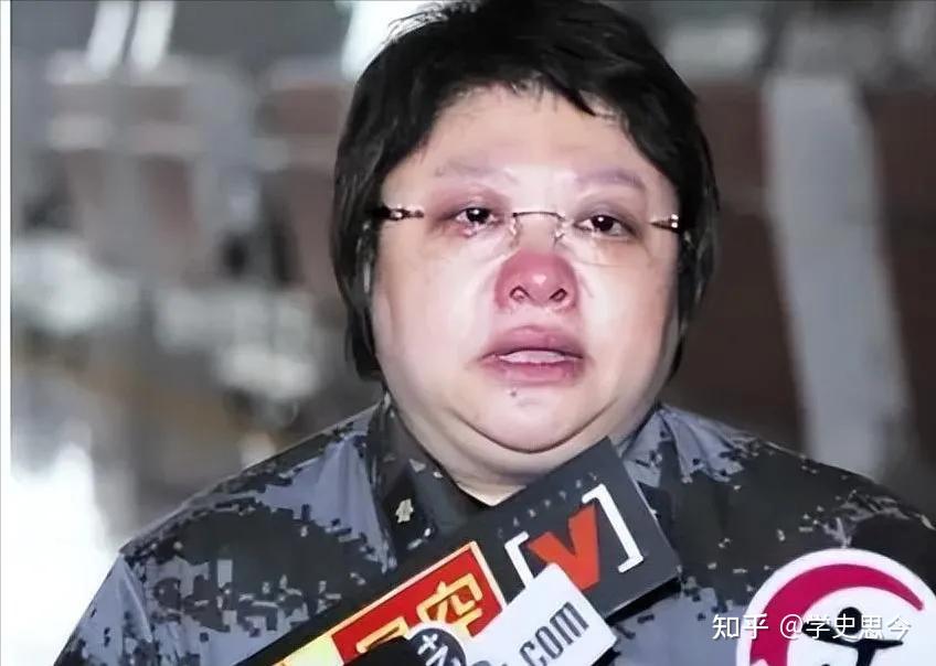 不告倒韩红不罢休韩红遭实名举报私吞5亿善款她这次不再沉默