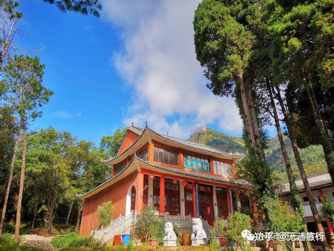 其實就重點遊玩祝聖寺,虛雲寺,碧雲寺,迦葉殿,銅瓦殿,華首門,金頂寺等