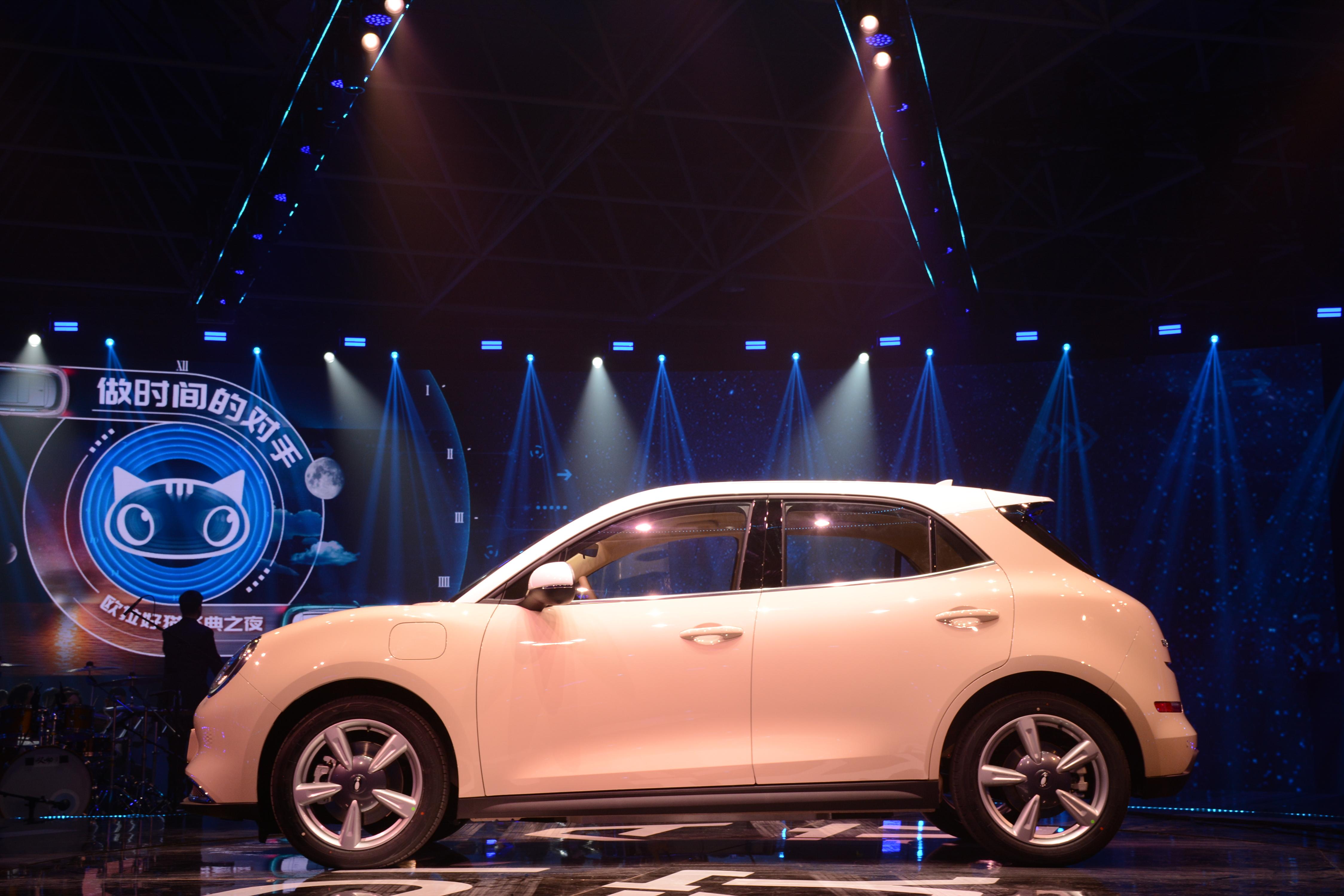 复古未来大眼萌车欧拉好猫正式上市官方指导价1039万起